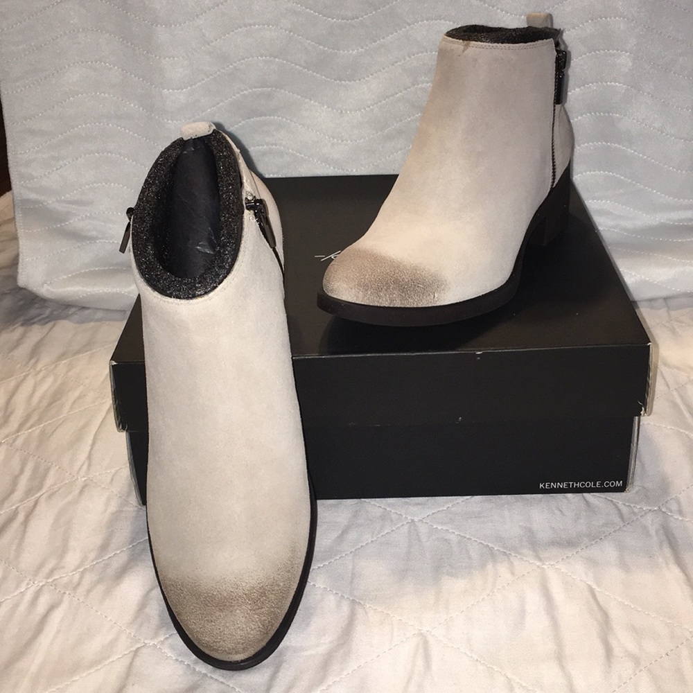 NIB KENNETH COLE NEW YORK WOMEN’S BOOTIE SIZE 8.5M - Picture 8 of 8